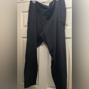 Fabletics plus size leggings